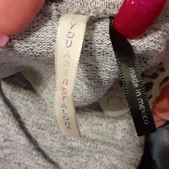 Crop lace gray sweater - Picture 4 of 4